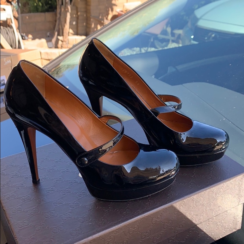 Womens Gucci Heels